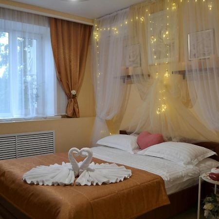 City Hotel Gomel Exterior foto