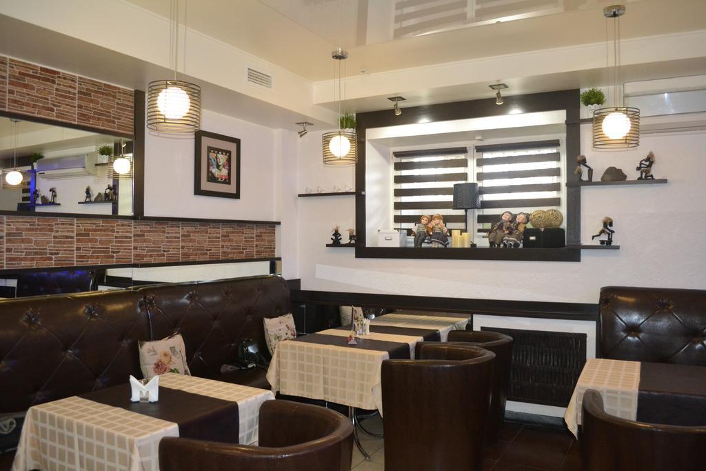 City Hotel Gomel Exterior foto