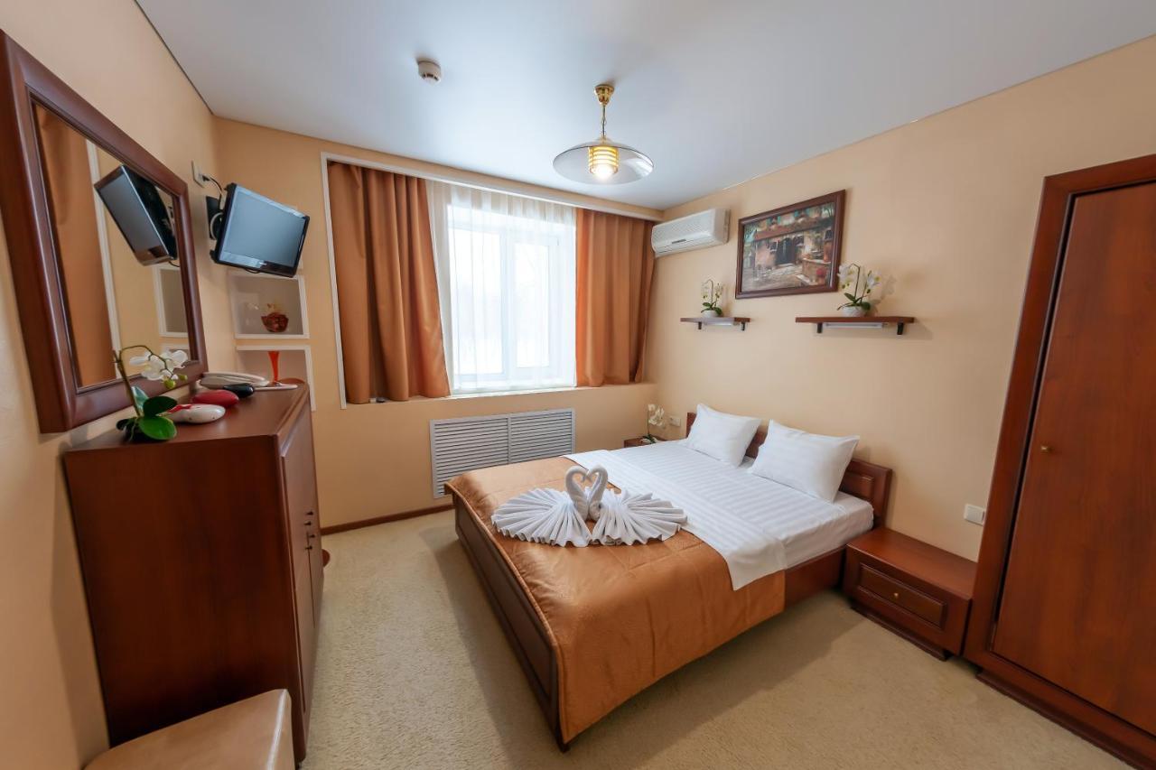 City Hotel Gomel Exterior foto